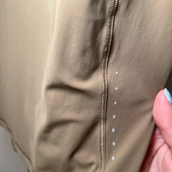 Lululemon Tank - Picture 3 of 4